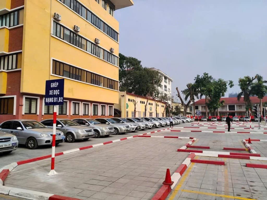 Sân tập lái xe hạng B1, B2 của Nam Cường tại Hà Nội